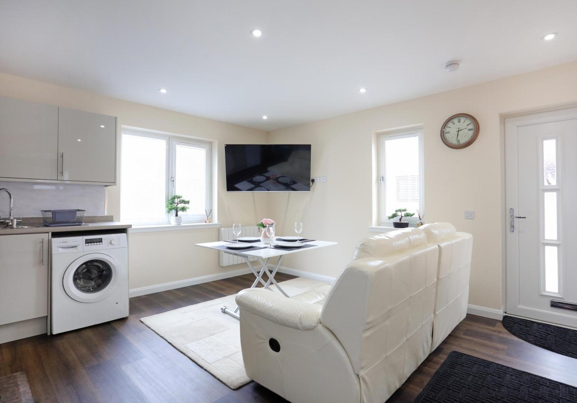 Canal View Cottage Winchburgh Bagian luar foto